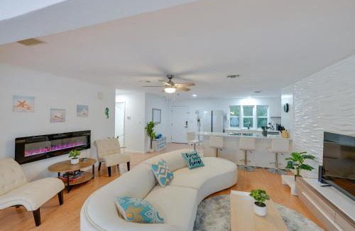 Alligator Point House | Alligator Point Beachfront Home with Private Hot Tub