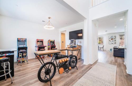 Winchester House | Allura Champagne New in Wine Country Pool Game Room