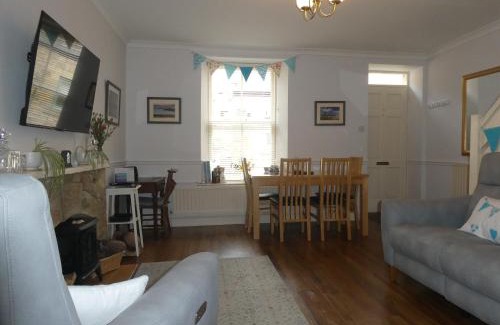 South Charlton House | Aln Cottage Alnwick