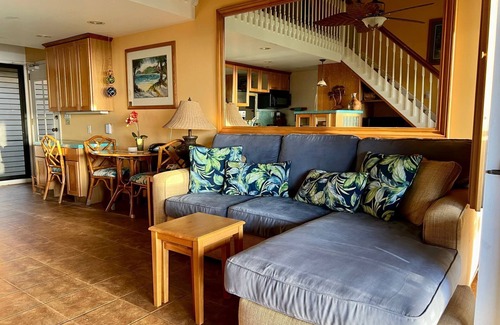 Maunaloa Resort | Aloha! Hawaii. Walk to the beach