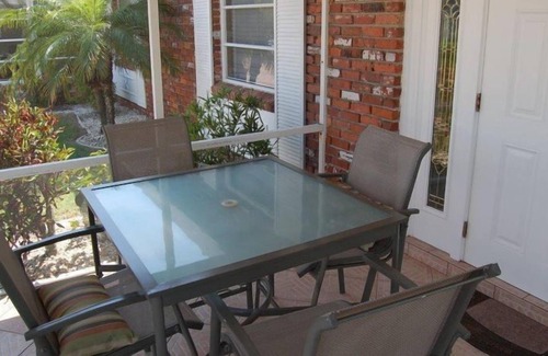 Aloha Kai House | Aloha Kai - Unit 29-updated and close to beach!