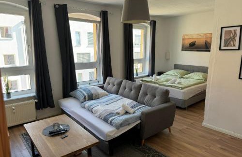 Brandenburg an der Havel Apartment | Altbauapartment in Wassernähe und Magenta TV