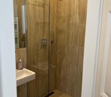 Dobling Apartment | Altbaujuwel mit Terrasse, Top 21