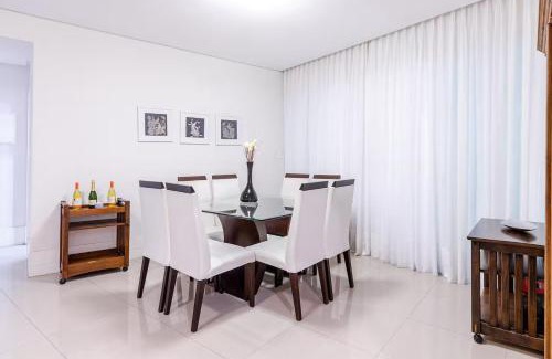 Barra Sul Apartment | Alto padrão 50m do mar com 3 suítes
