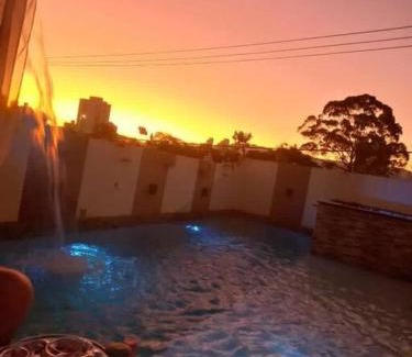 Mogi das Cruzes House | Alugo espaço com piscina + Jacuzzi!