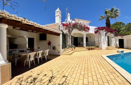 Unhais da Serra Villa | Alvor Traditional Villa With Pool by Homing