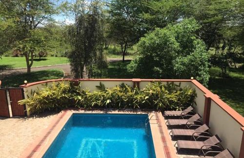Arusha Hotel | Amani Villa
