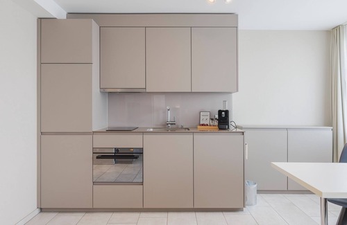 Glattbrugg Hotel | Amanthos Living Zürich Airport