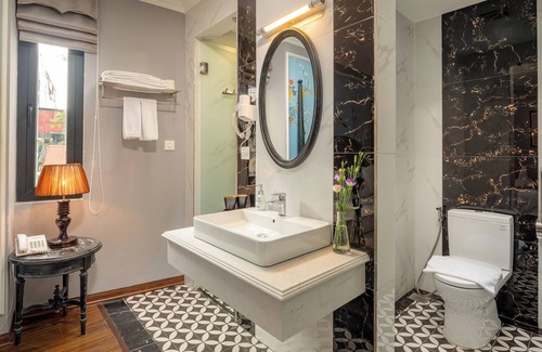 Hang Dao Hotel | Amara Hanoi Hotel