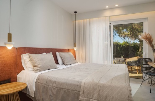 Kalamaki Hotel | Amaryllis Hotel