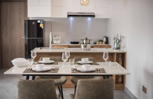 Tuol Kouk House | Amata Residence