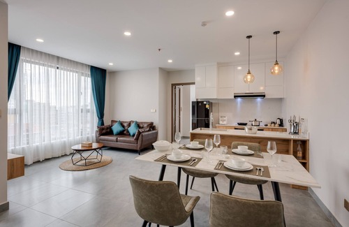 Tuol Kouk House | Amata Residence