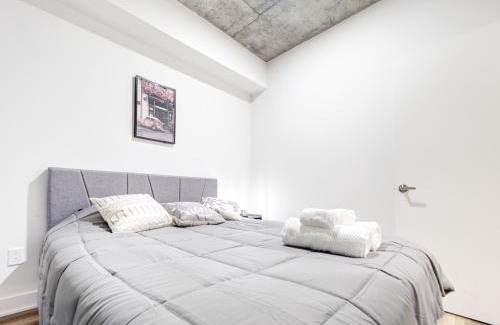 Downtown Montreal Apartment | Amazing 1Bed Downtown Mtl