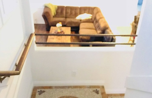 Granada Hills South House | Amazing 5 Bedroom, 3 Bath In Northridge/Granada Hills