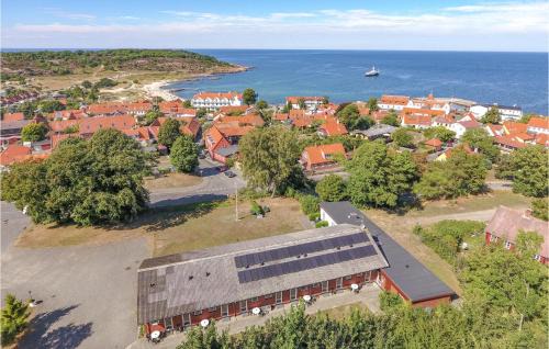 Sandvig Apartment | Amazing Apartment In Allinge With Wifi