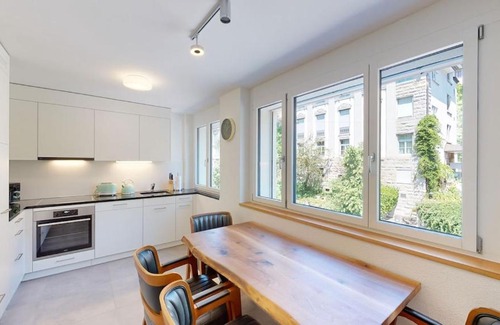 District 6 Apartment | Amazing big studio in the city center - Sun 7