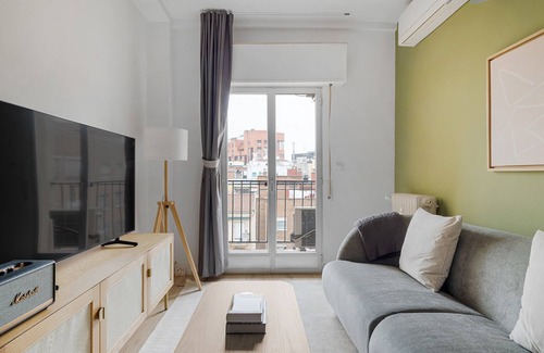 Ciudad Jardin Apartment | Amazing Chamartin 2BR