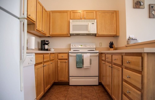 Mile Square Apartment | Amazing Downtown 1br Apt at the Historic Block