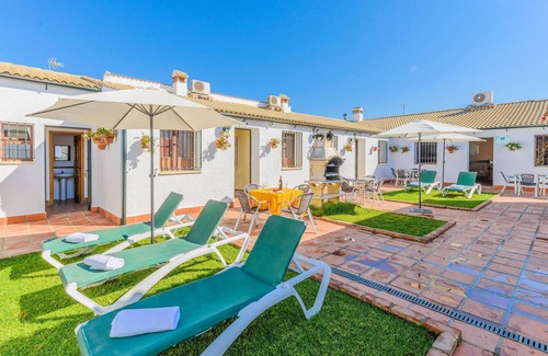 Rivero de Posadas House | Amazing home in Rivero de Posadas
