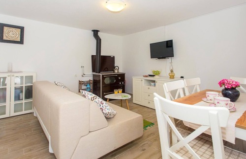 Citluk House | Amazing home in Bajagic