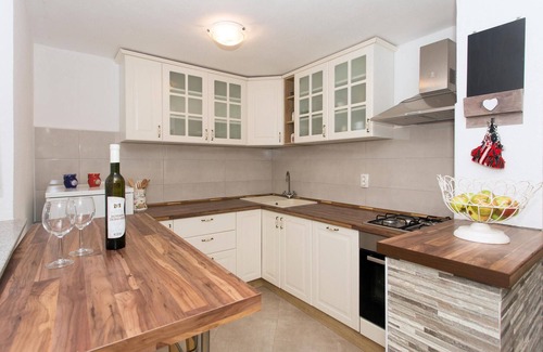 Citluk House | Amazing home in Bajagic