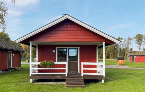 Byxelkrok House | Amazing Home In Byxelkrok With Wifi