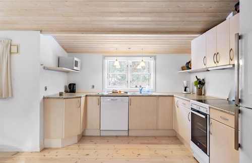 Dueodde House | Amazing home in Nexø with WiFi