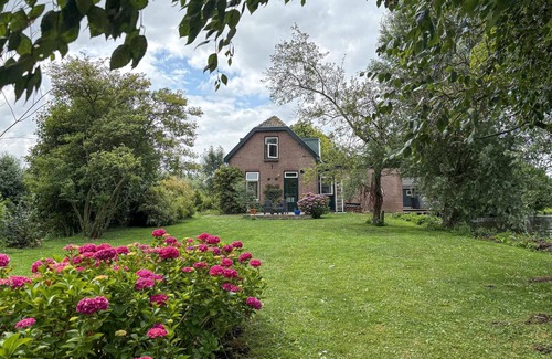 Municipality of Krimpenerwaard House | Amazing home in Stolwijk with house sea view