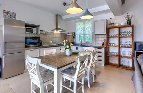 Muzini House | Amazing home in Zminj with sauna