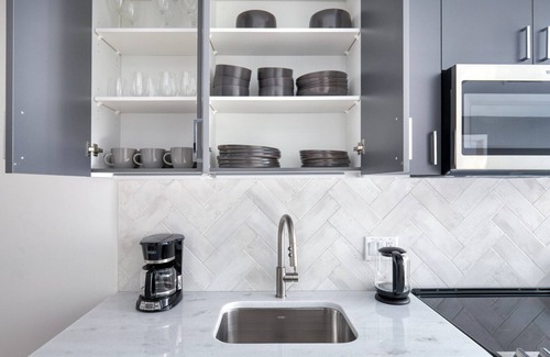 NoMa Apartment | Amazing NoMa 1BR w/W/D, Concierge & Gym, nr Metro, by Blueground