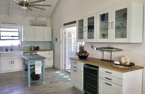 Cockburn Town Villa | Amazing ocean view, private pool and large deck facing the ocean.