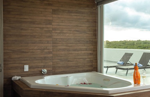 Akumal Condo | Amazing Top Floor Apartments BBQ Pool Sea View Jungle View