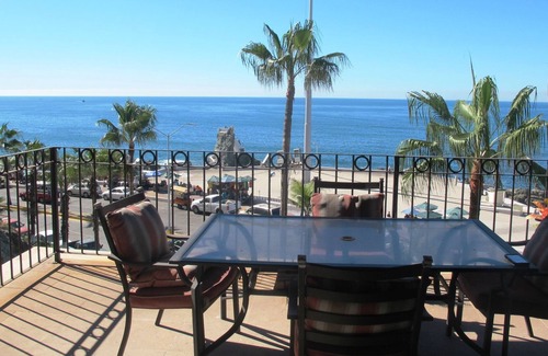 Balcones de Loma Linda Condo | AMAZING VIEWS! Centro Historico Ocean View 2 bed / 2 bath 1800 sq. ft.