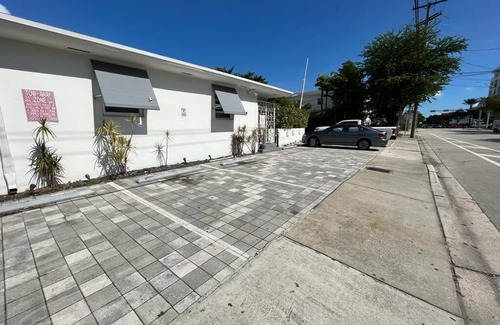Northeast Miami Condo | Amazing Zen Studio 15 min from the beach