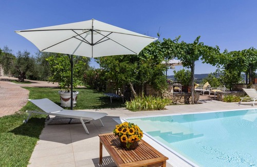 Montecampano Villa | Amelia farmhouse: stone villa with swimming pool and amazing views