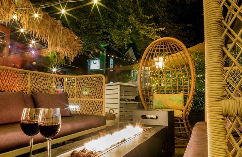 Greenport Hotel | American Beech in Greenport - Two-Bedroom Apartment 8