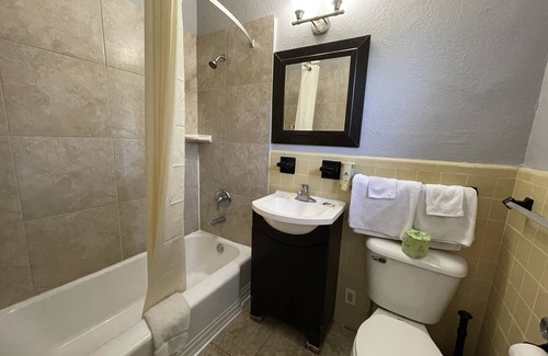 Daytona Beach Hotel | American Inn of Daytona