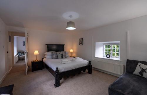 New Forest District House | Ames Cottage