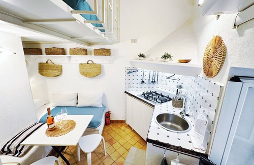 Latina Lido Apartment | [Among the alleys of Sperlonga] History, Sea and Relaxation