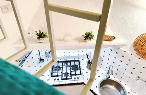 Latina Lido Apartment | [Among the alleys of Sperlonga] History, Sea and Relaxation