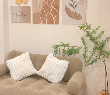 Quan Hoa Apartment | Amoureux Gravier 701 Quan Hoa