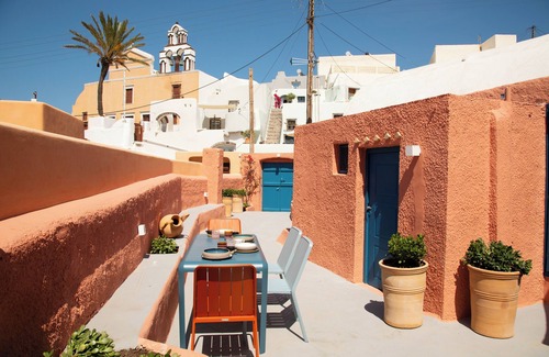 Finikia Villa | Amphora Villas Oia Santorini