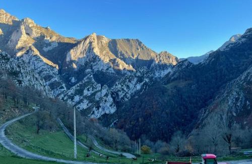 Cangas de Onis Apartment | Amplio Loft con plaza de garaje