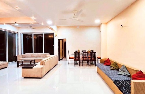 Arsiwalla Villa Villa | Amy villa lonavala 5bhk with pvt swimming pool -5min from lonavala station.