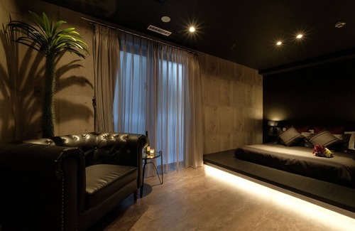 Matsuyama Apartment | An adult stylish space for men Hard modern with d / Naha Okinawa