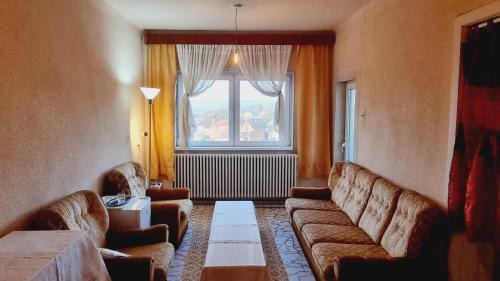 Daia Romana House | Ana House