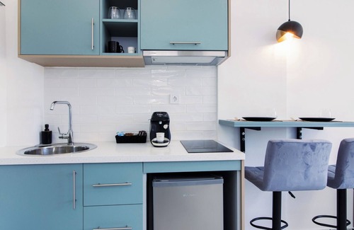 Notos House | Anais Luxury Living Grey&Pink