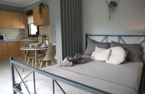 Makri House | ANASTASIA