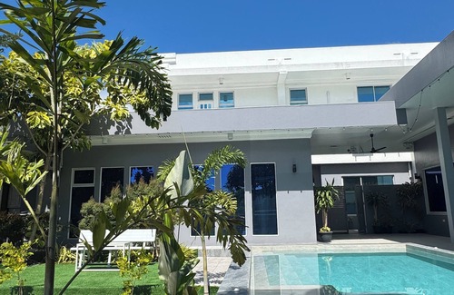 Davao Apartment | Anavada Suites