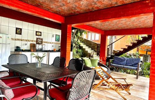 Pontal House | Anfitriões Angra -Vista Espetacular